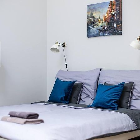 Venus Apartments - Opera II บูดาเปสต์ ภายนอก รูปภาพ