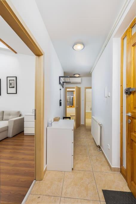 Venus Apartments - Opera II บูดาเปสต์ ภายนอก รูปภาพ